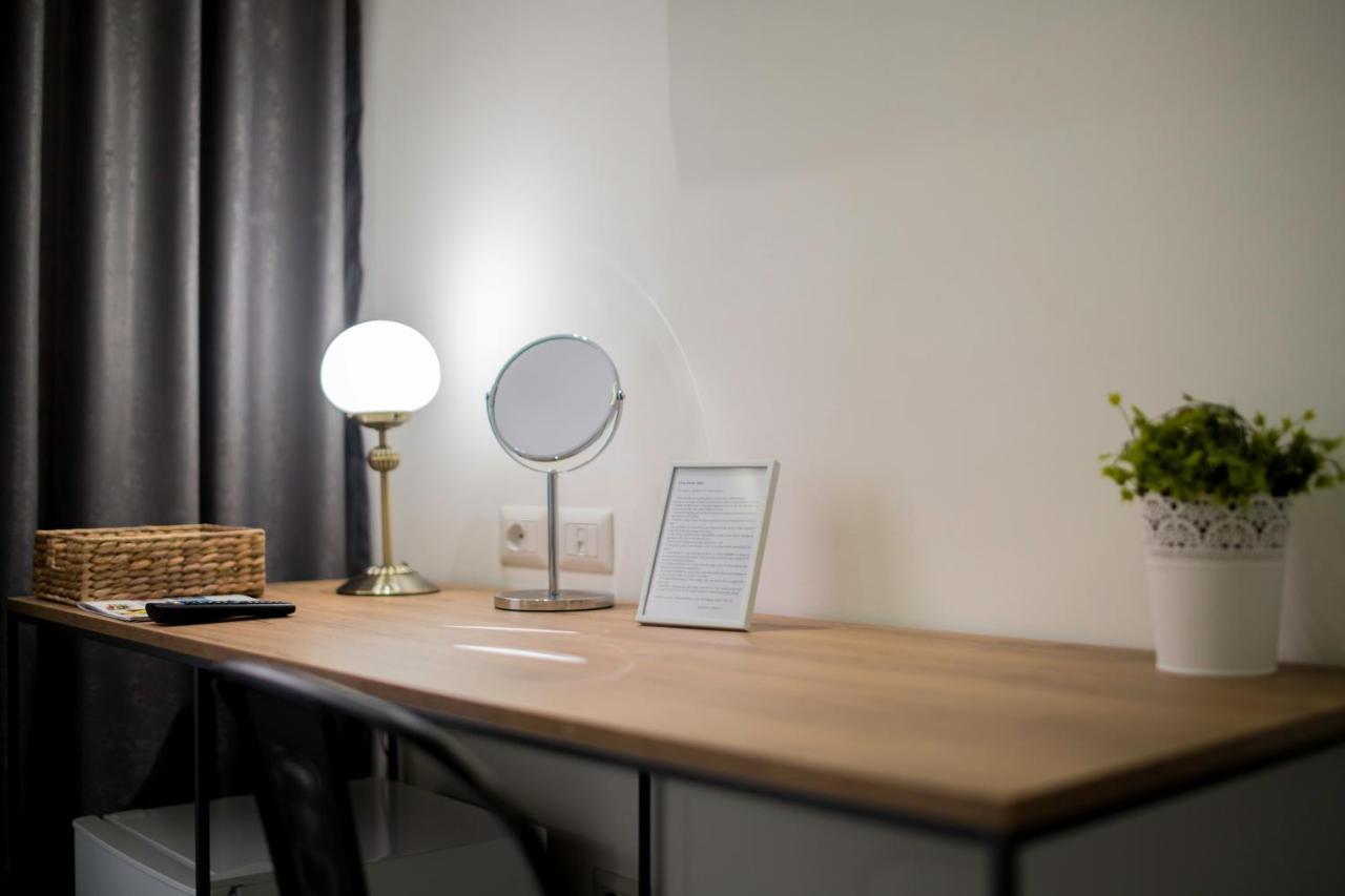 Urban Rooms Тирана Екстериор снимка