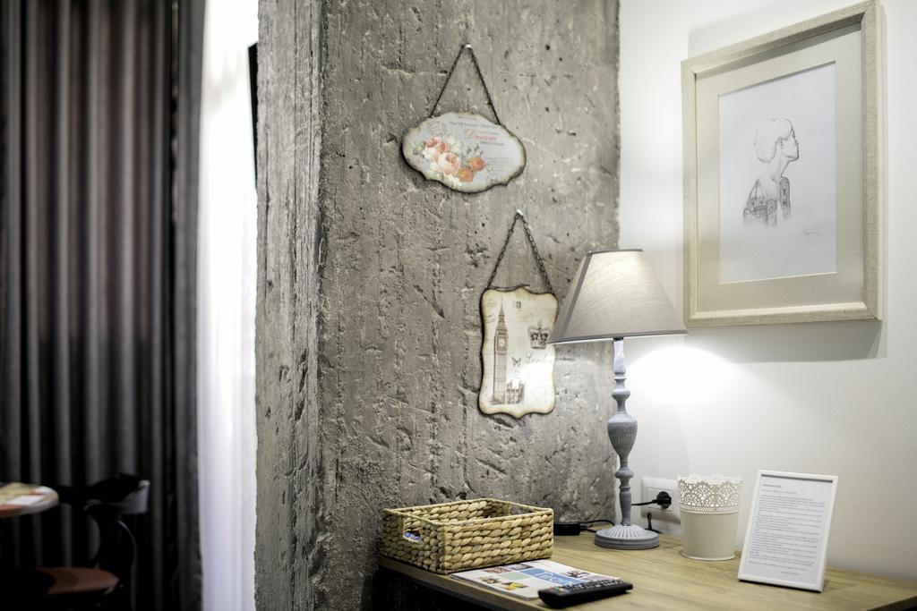 Urban Rooms Тирана Екстериор снимка