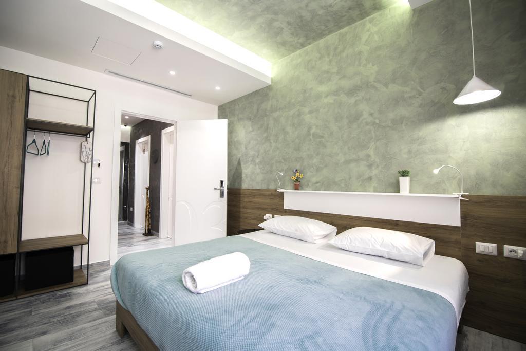 Urban Rooms Тирана Екстериор снимка