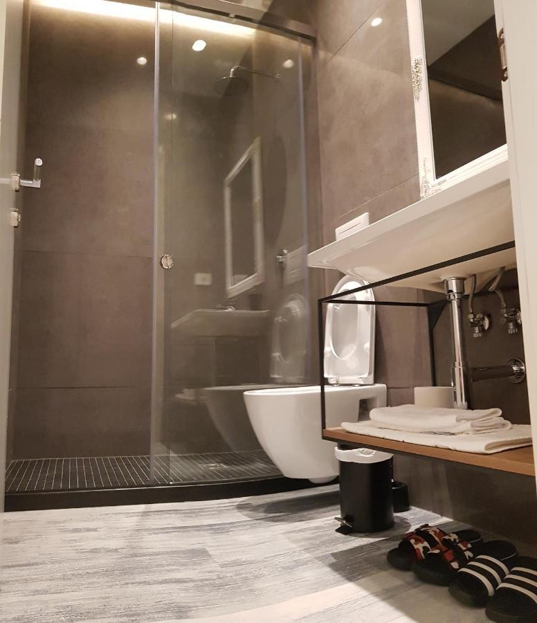 Urban Rooms Тирана Екстериор снимка