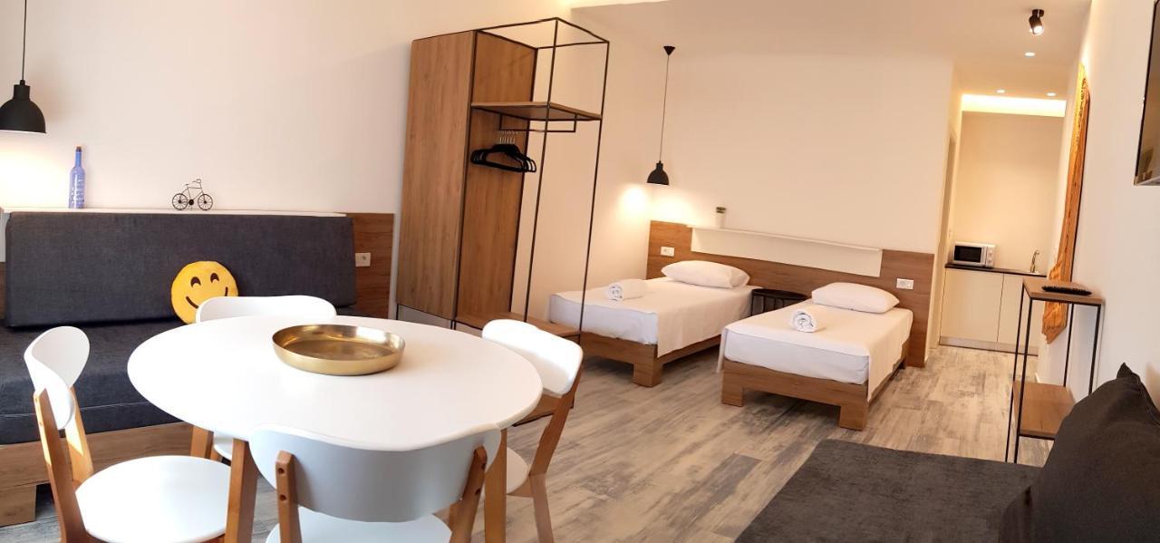 Urban Rooms Тирана Екстериор снимка