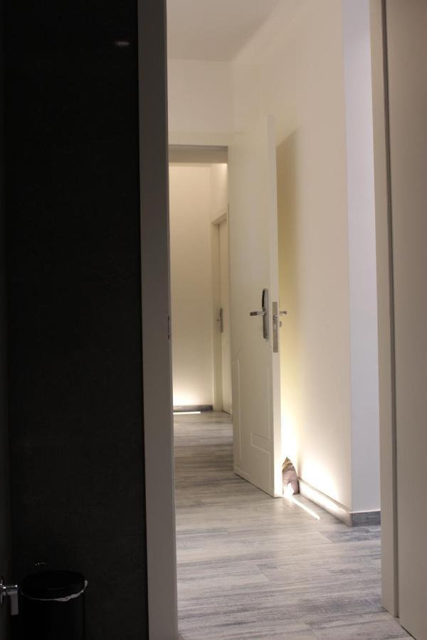 Urban Rooms Тирана Екстериор снимка