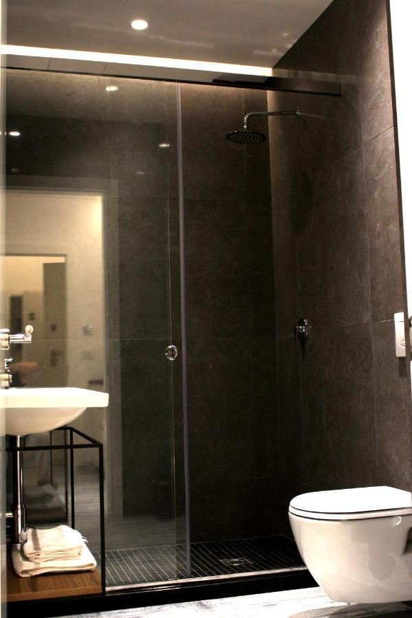 Urban Rooms Тирана Екстериор снимка